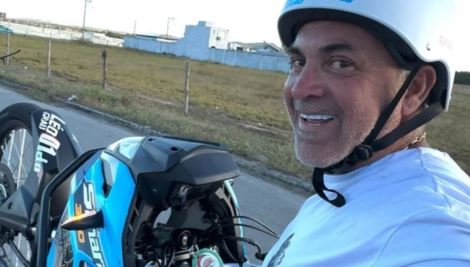 Influenciador morre em acidente de moto em São Gonçalo