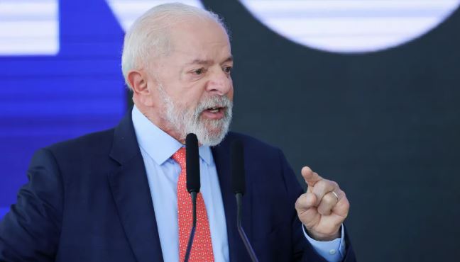 Lula sinaliza interesse em acordo comercial entre Mercosul e Canadá após vitória de Mark Carney