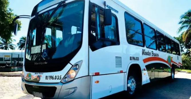 Passageiros detêm homem acusado de importunação sexual dentro de ônibus em Iguaba Grande