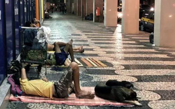 Prefeitura de Niterói aprova lei que autoriza internação involuntária de pessoas em situação de rua com transtornos mentais ou dependência química